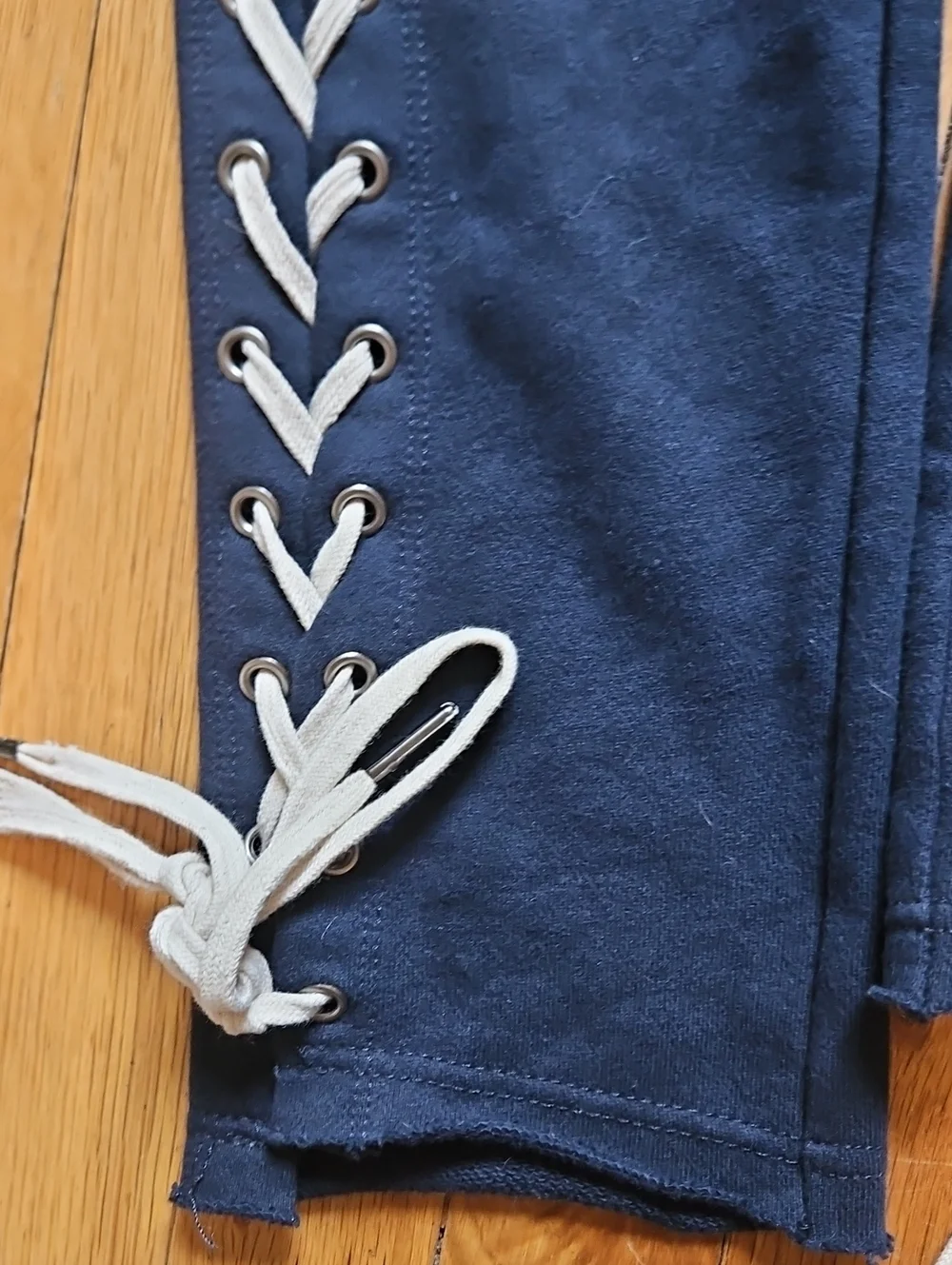Pam & Gela  Lace Up Nsvy sweatpants